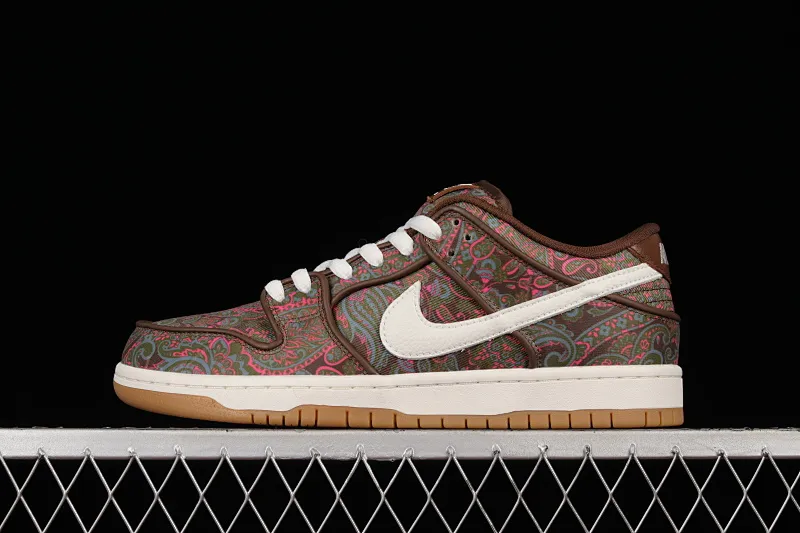 All categories Nk SB Dunk series Nk SB Dunk Low low-top sneakers Nk SB Dunk Low "Paisley" new cashew flower SB low-top sports and leisure sneakers DH7534-200